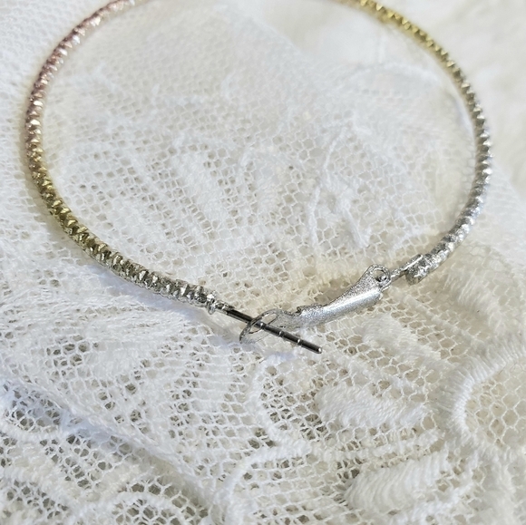 𝅺OMBRE Hoop Earrings - Picture 4 of 7